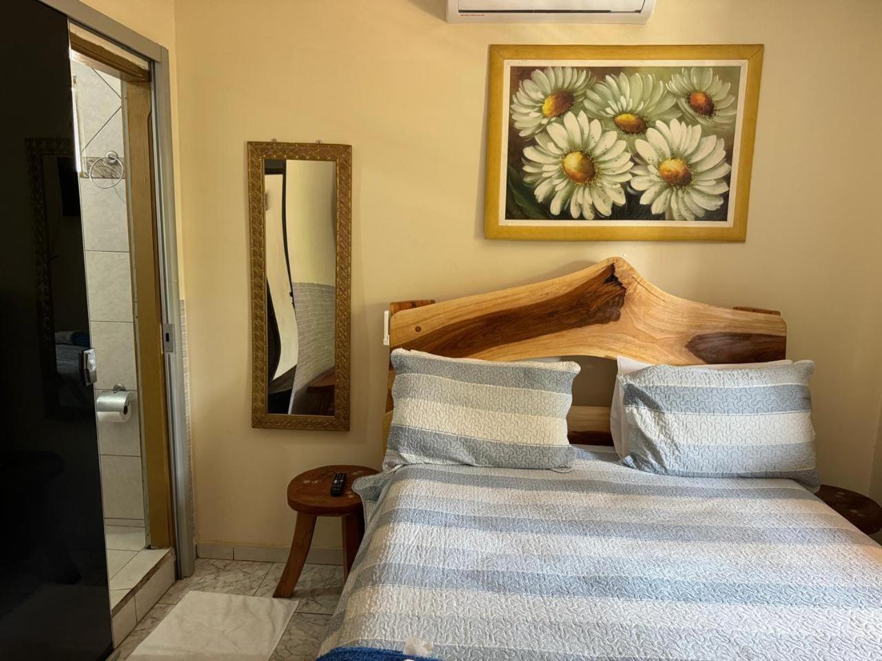 Suites Boa Viagem ปิเรนนอโปลิส ภายนอก รูปภาพ
